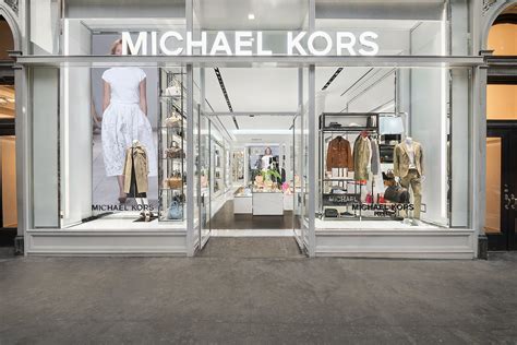 Store Directory 2 Michael Kors Stores in Panama, Panama City.